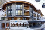 Отель Hotel Tirol Отель Hotel Tirol