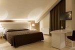 Отель Hotel Fini Отель Hotel Fini