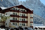 Отель Hotel Letizia Отель Hotel Letizia