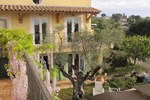 Мини-отель Chambres d'hôtes "Bastide De La Brague" Мини-отель Chambres d'hôtes "Bastide De La Brague"