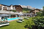 Отель Hotel Fanes Отель Hotel Fanes