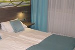 Отель Hotel Wallis Отель Hotel Wallis