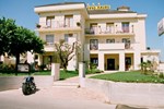 Отель Hotel Mauro Отель Hotel Mauro