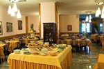 Отель Hotel La Pia Отель Hotel La Pia