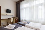 Отель Hotel Gloria Отель Hotel Gloria