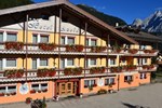 Отель Hotel Azola Отель Hotel Azola