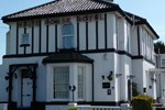 Отель White Horse Guesthouse Отель White Horse Guesthouse