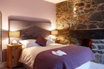 Гостевой дом Cross Foxes - Bar Grill Rooms Гостевой дом Cross Foxes - Bar Grill Rooms