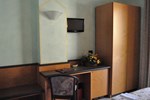 Отель J Hotel Отель J Hotel