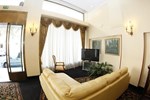 Отель Hotel Colonna Отель Hotel Colonna