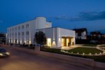 Отель Hotel Napoleon Отель Hotel Napoleon