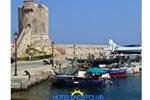 Отель Hotel Yacht Club Отель Hotel Yacht Club