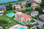 Отель Hotel Puccini Отель Hotel Puccini
