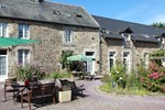 Отель Hotel La Québécoise Отель Hotel La Québécoise