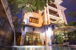 Отель Bopha Pollen Hotel Отель Bopha Pollen Hotel