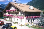Отель Hotel Villa Mozart Отель Hotel Villa Mozart