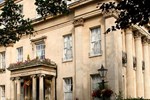 Отель Willoughby House Hotel & Apartments Отель Willoughby House Hotel & Apartments