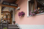 Отель Hotel Wanda Отель Hotel Wanda
