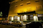 Отель Hotel Milano Отель Hotel Milano