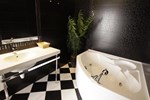 Отель Hotel Paradise Airport Отель Hotel Paradise Airport