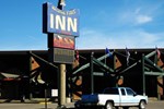 Отель Walking Eagle Inn & Lodge Отель Walking Eagle Inn & Lodge