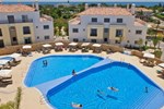Отель O Pomar Holiday Village Отель O Pomar Holiday Village