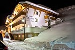 Отель Hotel Garni Mirabell Отель Hotel Garni Mirabell
