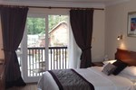 Отель Newbury Manor Отель Newbury Manor