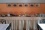 Отель Tinion Hotel Отель Tinion Hotel