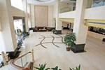 Отель Majestic Hotel Отель Majestic Hotel