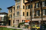 Отель Hotel Maderno Отель Hotel Maderno