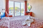Отель Amfora Beach Hotel Отель Amfora Beach Hotel