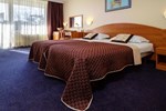 Отель Hotel Alka Отель Hotel Alka