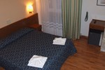 Отель Hotel Mediterraneo Отель Hotel Mediterraneo