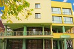 Отель Hotel Elegance Отель Hotel Elegance