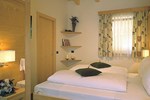 Отель Hotel Somont Отель Hotel Somont