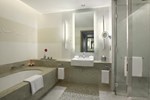 Отель Hilton Capital Grand Abu Dhabi Отель Hilton Capital Grand Abu Dhabi