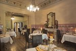 Отель La Vila Hotel Отель La Vila Hotel