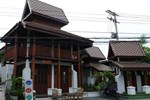 Отель Baanlek Home Stay Отель Baanlek Home Stay