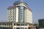 Отель GreenTree Inn YangZhou Plaza Hotel Отель GreenTree Inn YangZhou Plaza Hotel