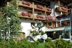 Отель Hotel Baita Montana Отель Hotel Baita Montana