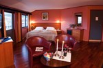 Отель Tino's Hotel Отель Tino's Hotel