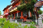 Отель Hotel Benaco Отель Hotel Benaco