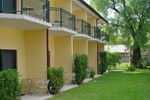 Отель St Marys Park View Motel Отель St Marys Park View Motel