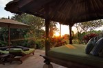 Вилла Villa Surya Damai Вилла Villa Surya Damai