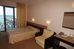 Отель Hotel Bijou Отель Hotel Bijou