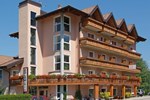 Отель Hotel Dolomiti Отель Hotel Dolomiti