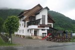 Отель Pension Cabana Royal Отель Pension Cabana Royal
