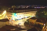 Отель Petrus Hotel Отель Petrus Hotel