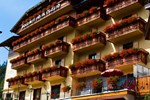 Отель Dolomiti Hotel Cozzio Отель Dolomiti Hotel Cozzio